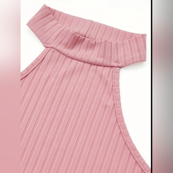 Pink Two Piece Set - Picture 6 of 7